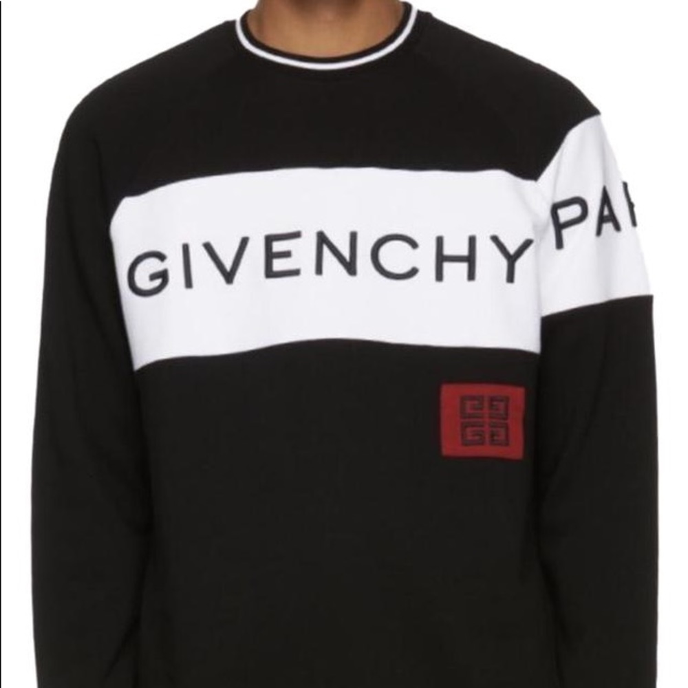 givenchy 4g sweater. size xxl brand new with tags.